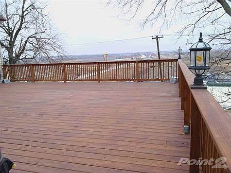 Beautiful deck
