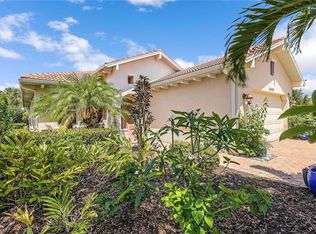 13499 Cambridge Ln, Naples, FL 34109