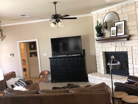 2nd image of 6019 Frio Dr