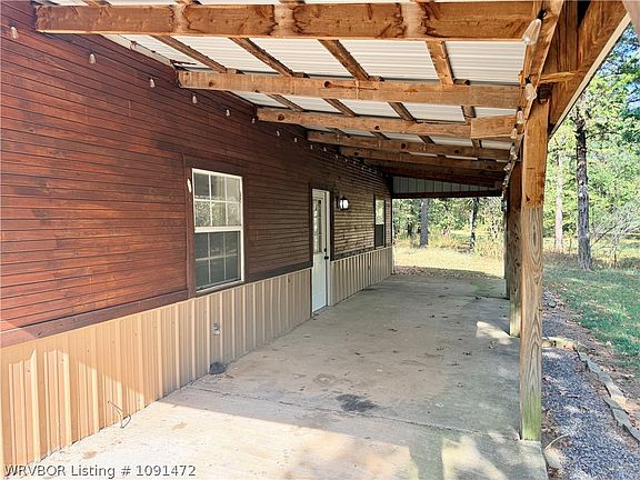 4th image of 32020 Holson Valley Rd