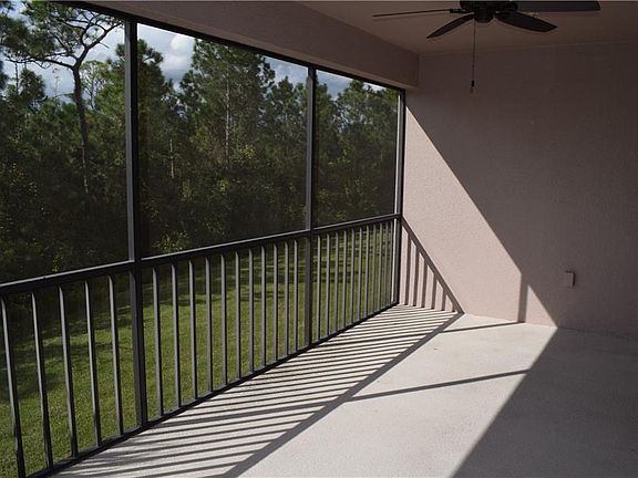 4th image of 8360 Bella Tierra Ct