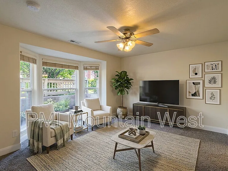 2779 W 5525 S #E-25 — Photo 1
