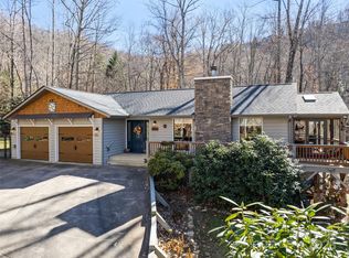482 Wildcat Mountain Rd, Waynesville, NC 28786