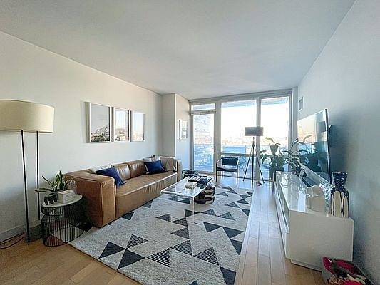 3rd image of 22 N 6th St APT 16G