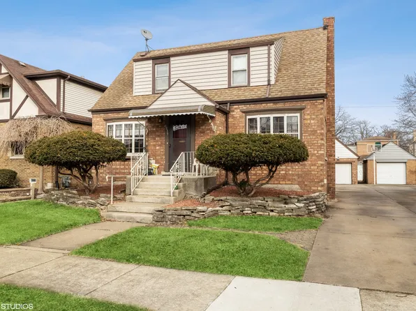 9839 S Hamlin Ave, Evergreen Park, IL 60805