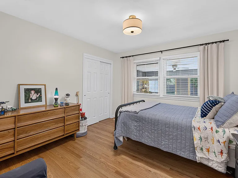 2030 E Greenwood St — Photo 15