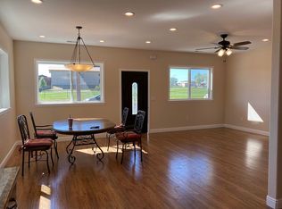 6801 Knox Ct, Denver, CO 80221