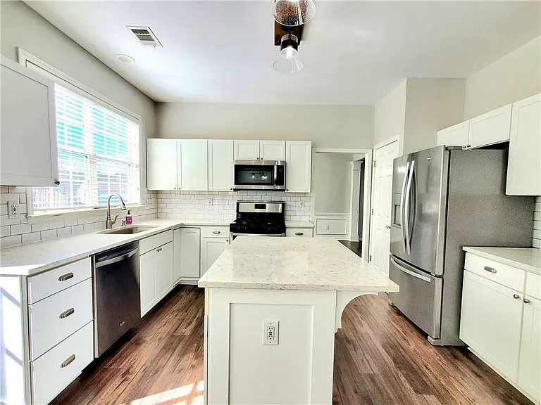 5260 W Price Rd — Photo 11
