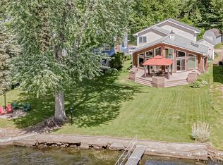 6471 Sandalwood Ln, Mayville, NY 14757