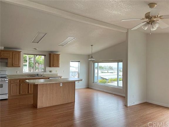 5th image of 2550 Pacific Coast Hwy Space 249