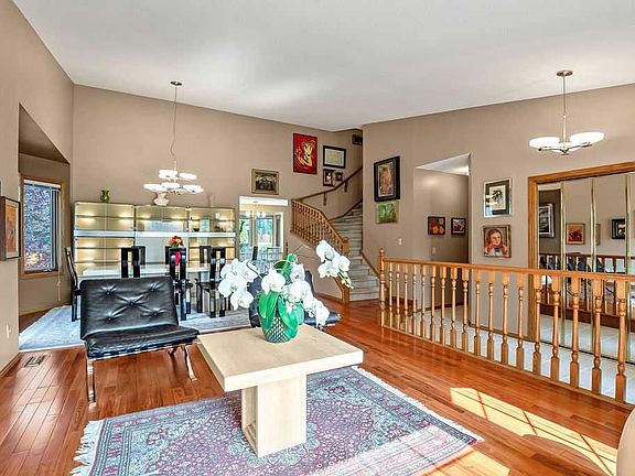 5th image of 208 SW Hawkview Manor Pl NW