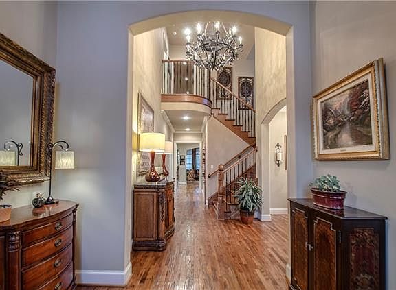 3rd image of 8104 Connestee Dr