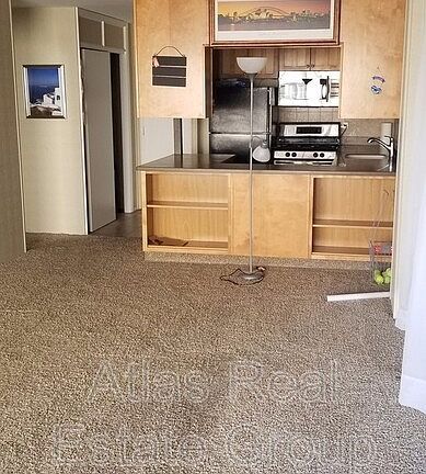 2nd image of 800 N Washington St APT 907