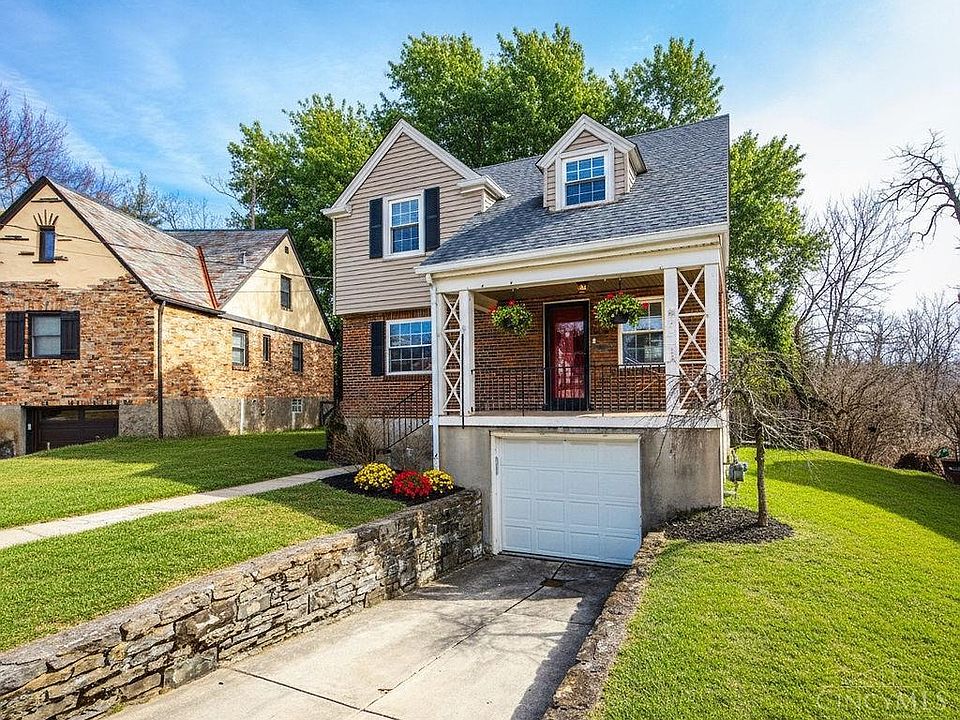 1st image of 3264 Ashwood Dr