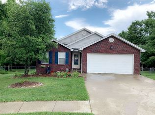 1412 John Ct, Lawrenceburg, KY 40342