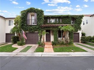 28179 Cabrillo Ln, Valencia, CA 91354