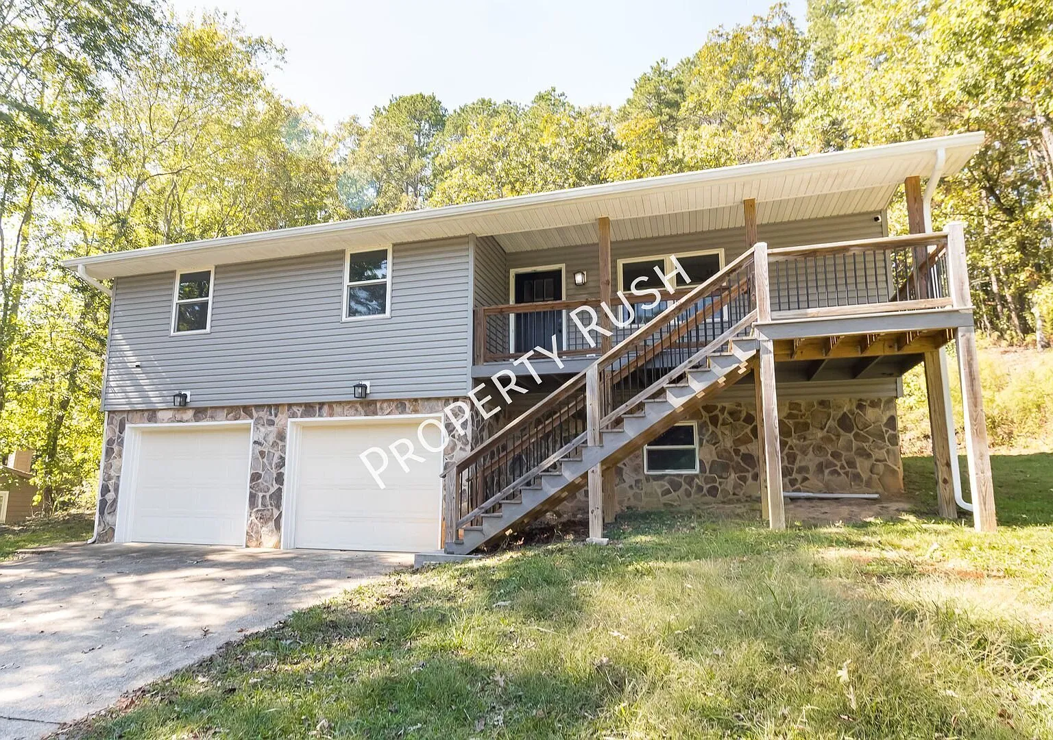 8735 Hidden Branches Rd. Spacious 3 Bed / 3 Bath Home in Harrison! $2,145/mo. — Photo 1