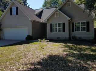 106 Sunshine Dr, Simpsonville, SC 29681