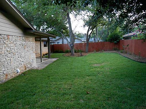 4th image of 600 S Lake Creek Dr