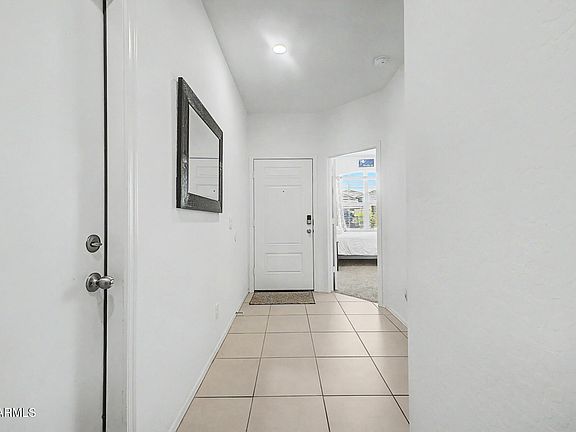 4th image of 10611 W Bloch Rd