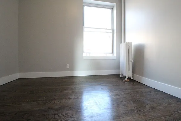 Rented by Nooklyn NYC LLC | media 13