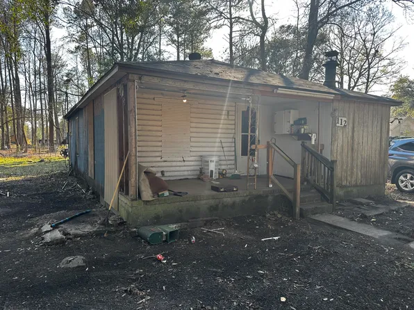 112 Emmett Ln, Moncks Corner, SC 29461