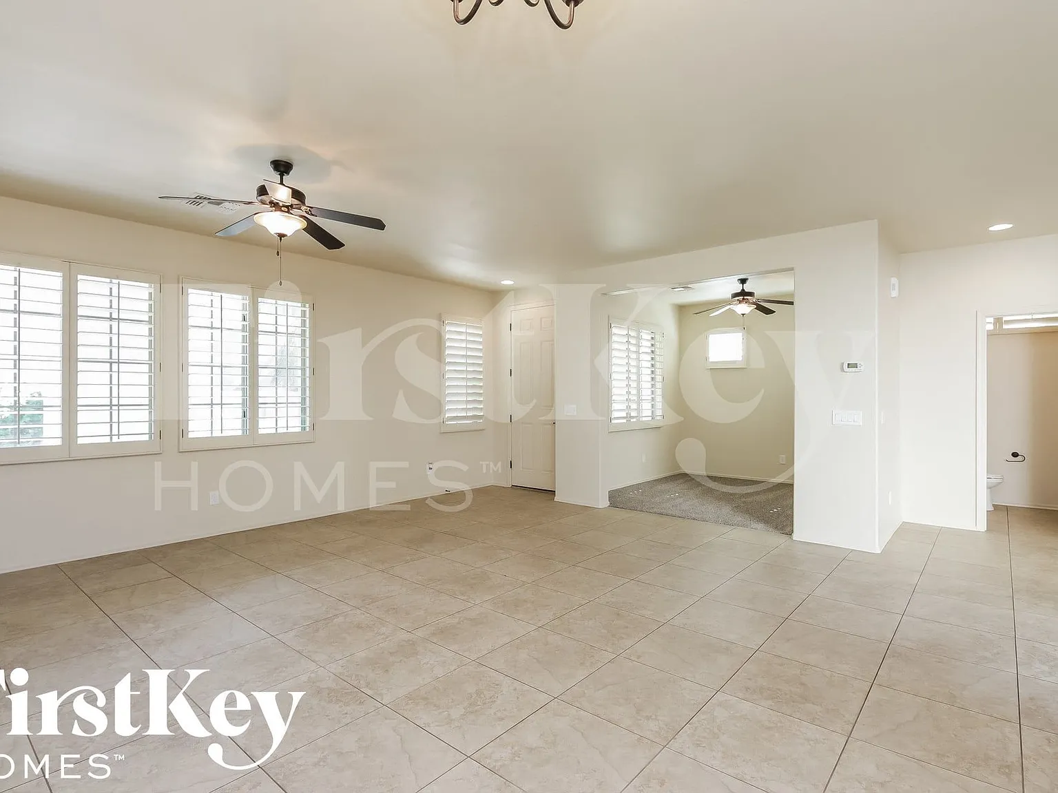3 bed, 2.5 bath, 2182 sqft, $2,880 — Photo 3