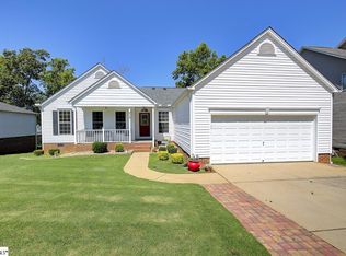 512 Peach Grove Pl, Mauldin, SC 29662