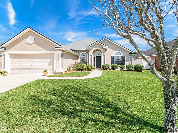 2nd image of 2433 Brook Park Way