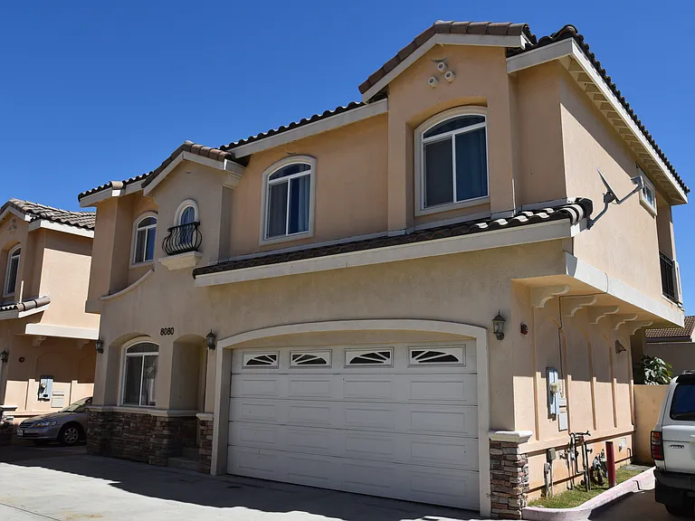 8080 Artesia Blvd — Photo 2