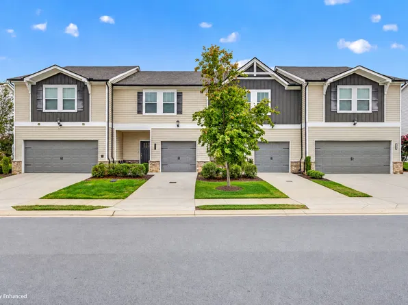 1222 W End Station Dr, Lebanon, TN 37087