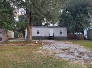 2805 Lakeview Dr, Donalsonville, GA 39845