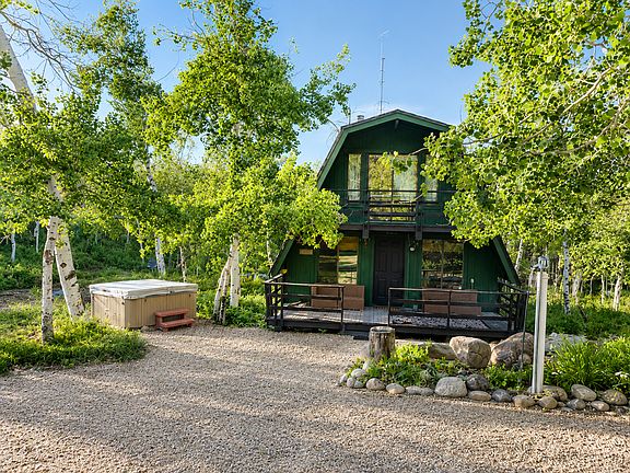 Front yard, hot tub