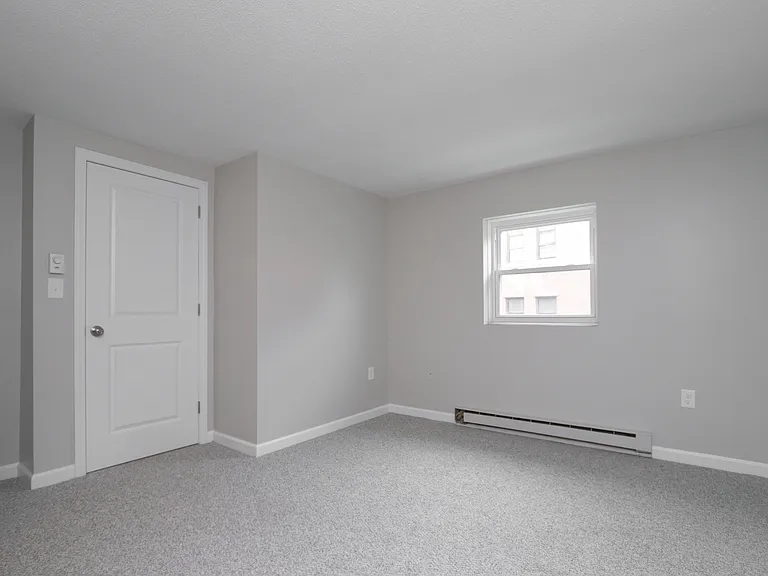 76 Meadow St #D — Photo 35