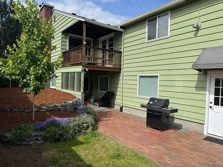 4009 NE 72nd St — Photo 32
