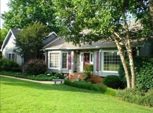 108 Rubiwood Cir, Greer, SC 29651