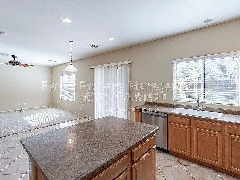 26043 W Potter Dr — Photo 6