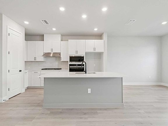 The Seawater - Kitchen