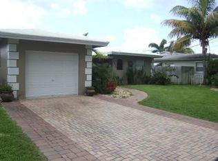 2521 SE 15th St, Pompano Beach, FL 33062
