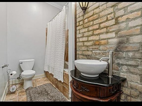 4th image of 6318 Bienvenue St