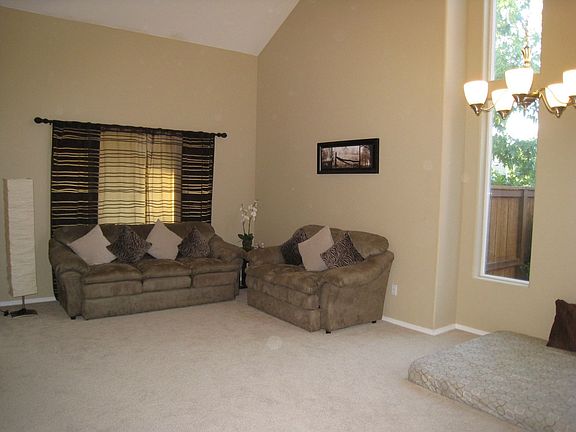 4th image of 16030 SW Milan Ln