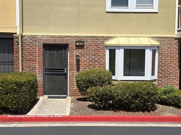 7887 Rancho Fanita Dr APT B, Santee, CA 92071