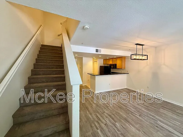1501 India St #204 — Photo 7