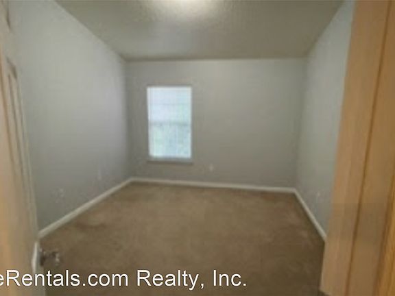 3rd image of 4167 Crownwood Dr