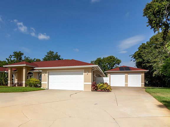 3rd image of 4135 N Indian River Dr