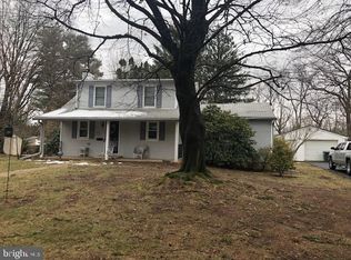 915 Nixon Dr, Mechanicsburg, PA 17055