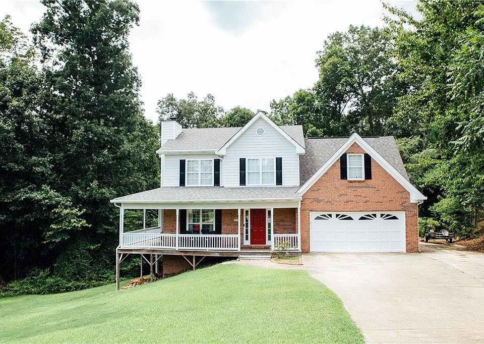 1st image of 4055 Lake Dr