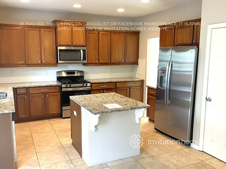 3851 Lake Sanctuary Way — Photo 7
