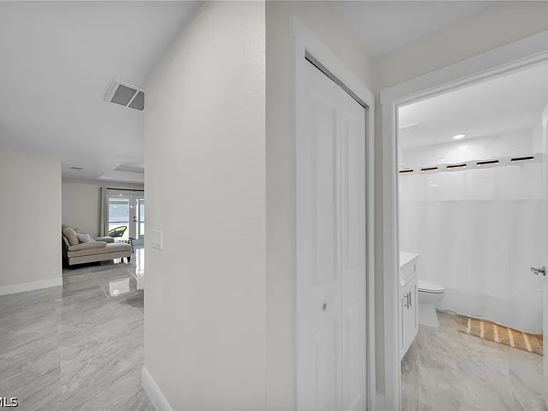 903A Albany Ave — Photo 14