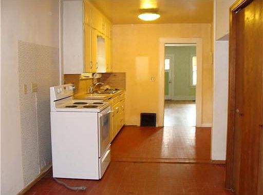 5th image of 6300 Worthmore Ave